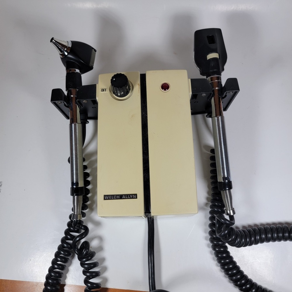 Welch Allyn Series 74710 Transformer w/ Otoscope and Ophthalmoscope Head